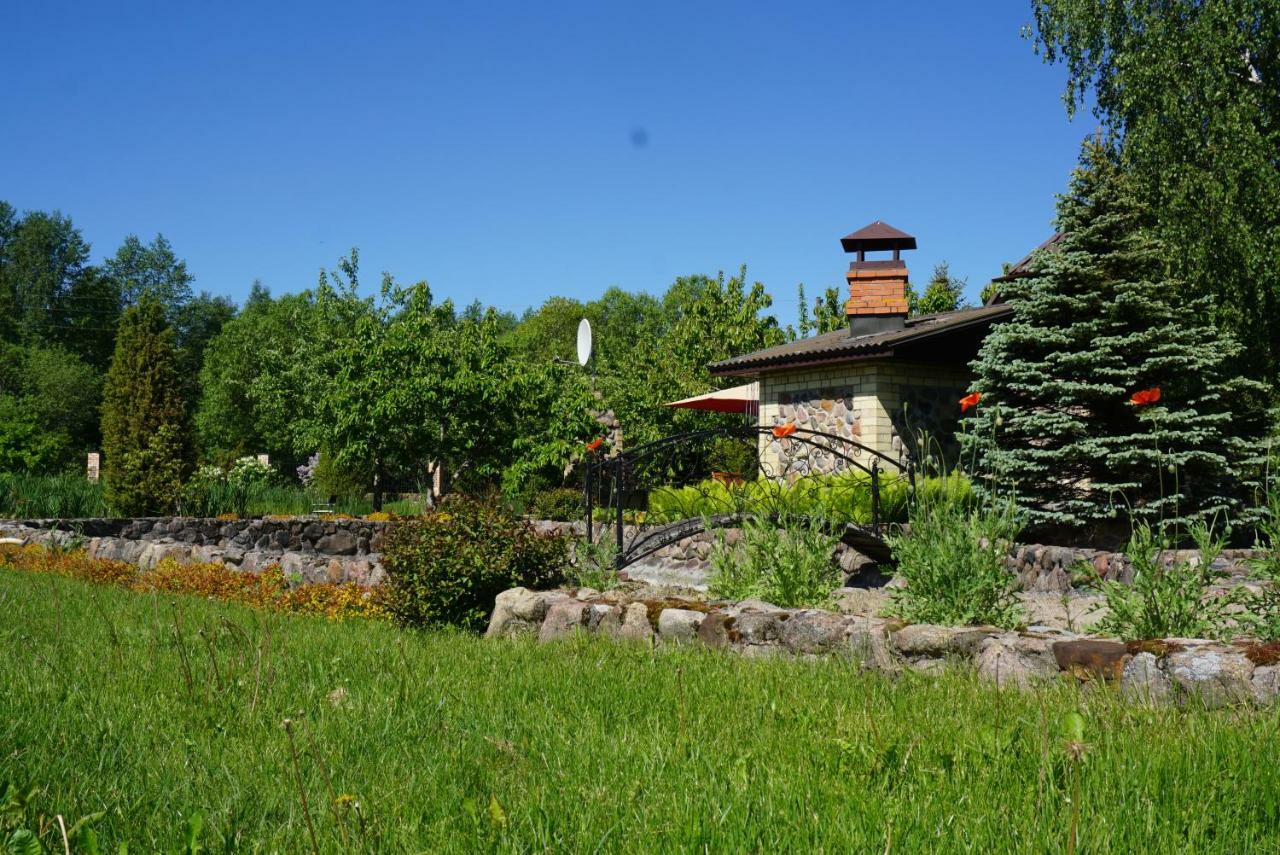 Hunting House Ezerkrasti Villa Lapmežciems Kültér fotó